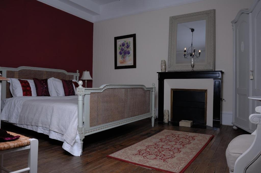 Le Moulin Des Farges Bed & Breakfast Meymac Room photo